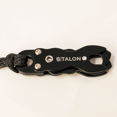 SNAP Talon Outdoor Quick Connector in black, designed for easy attachment and durability in outdoor training